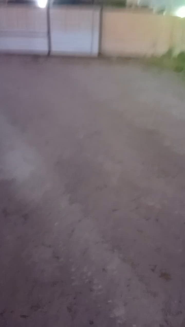 سلام عليكم بيت للبيع في ابو قريب الحمدانيه بيت جديد بي 3قرف نوم او هول او ستقبال طول 12 متر مساحه الكلي 400متر للبيع 120مليون 
***********
