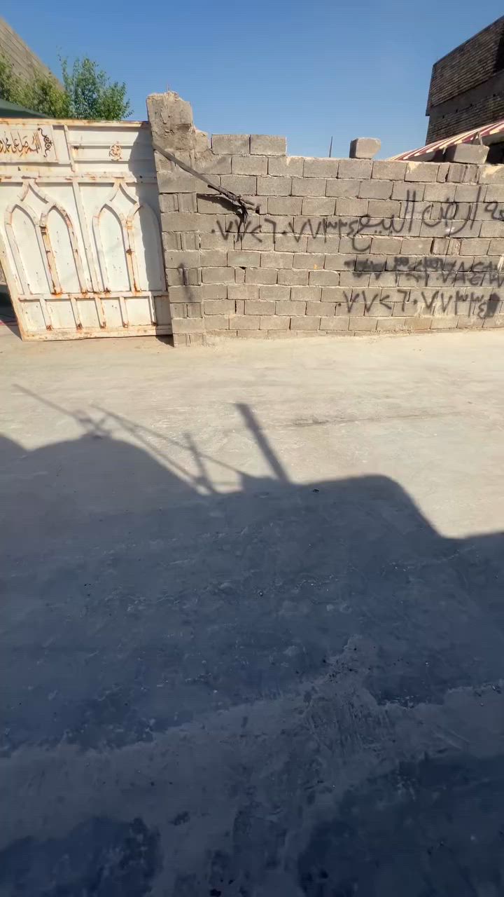 قطعة ارض للبيع المساحه 180 حي طارق الشيشان خلف اجامع الأمام المنتظر الاستفسار ***********
