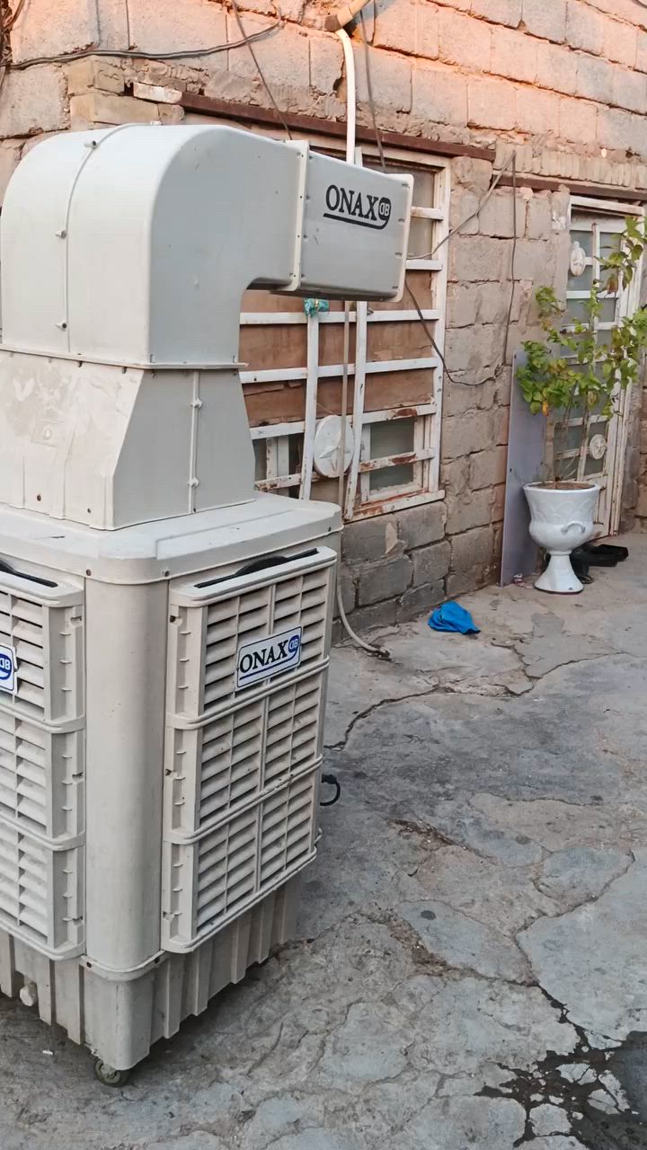 السعر ٢٥٠وبيهن مجال ***********
