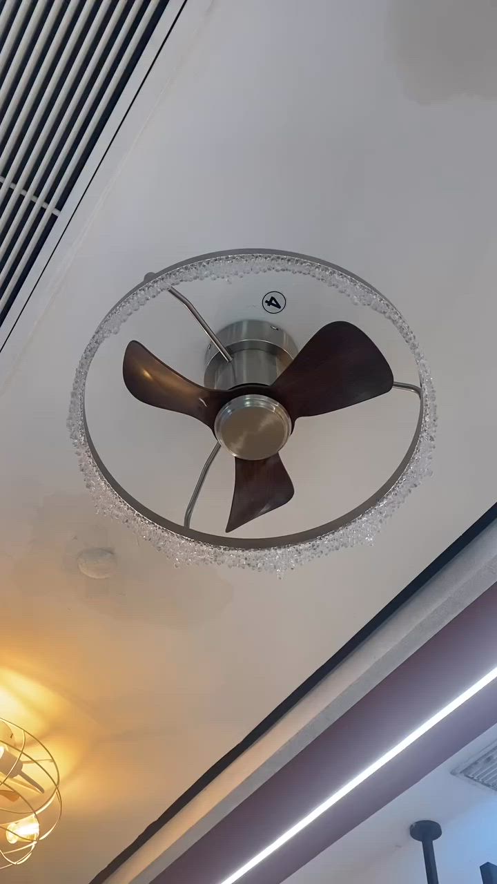 Unique design #fanlight #wholesale #ceilingfan #Wholesale


**إذا كنت صاحب هذا الإعلان وتريد حذفه لأي سبب، رجاءا أرسل رسالة إلى الدعم الفني**