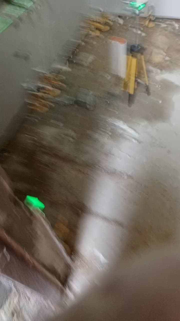 خلفه سراميك متفرغ حاليأ بل يوميه ومكطوعه التواصل *********** يوجد موقع عامل جاهز تعال وشوف شغل بعينك
