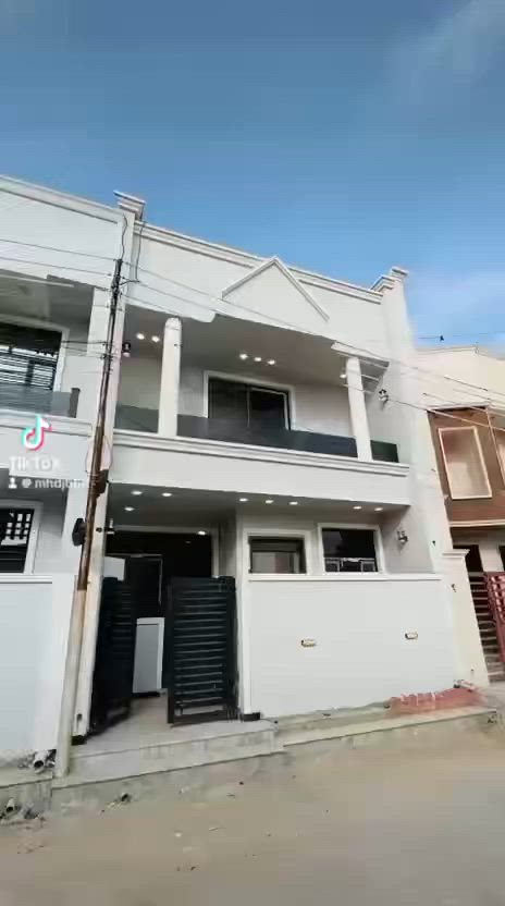 السلام عليك
دار ١٠٠ متر للبيع شغل درجه اولى الدوره البو عيثه مجمع العدل الاول واجهه٦.٢٥ نزال ١٦ م ضمان ٤ اشهر بعد البيع
وكل صور التسليح موجوده للرفت والسقوف 
رفت ٤٥ سم والطابق الاول سقف ورباط 
امانه الله الشغل ممتاز مطبخ وحمام الواح 
الدرج مرمر
المنيوم سراي تركي جميع نوافذ البيت وحتى ابواب المناور 
واير عقبه اردني  
بواري( بي بي ار) للماء نوع فورمال تركي 
صبغ الداخل والخارج نوع بتك اردني 
سقوف الطابق الارضي جبسن بورد
يحتوي الدار على ٣ غرف نوم مع استقبال وحولي ومطبخ  
للاستفسار الاتصال ***********
