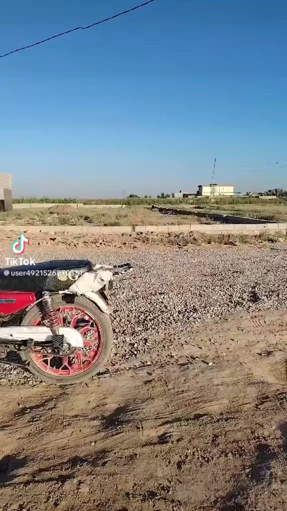 ‏سلام عليكم دراجة سيفون للبيع موديل 24 أوراق كاملة أين قصة أبيها دراجة كاملة خيل من الله محرك اتصل على هذا الرقم￼***********
