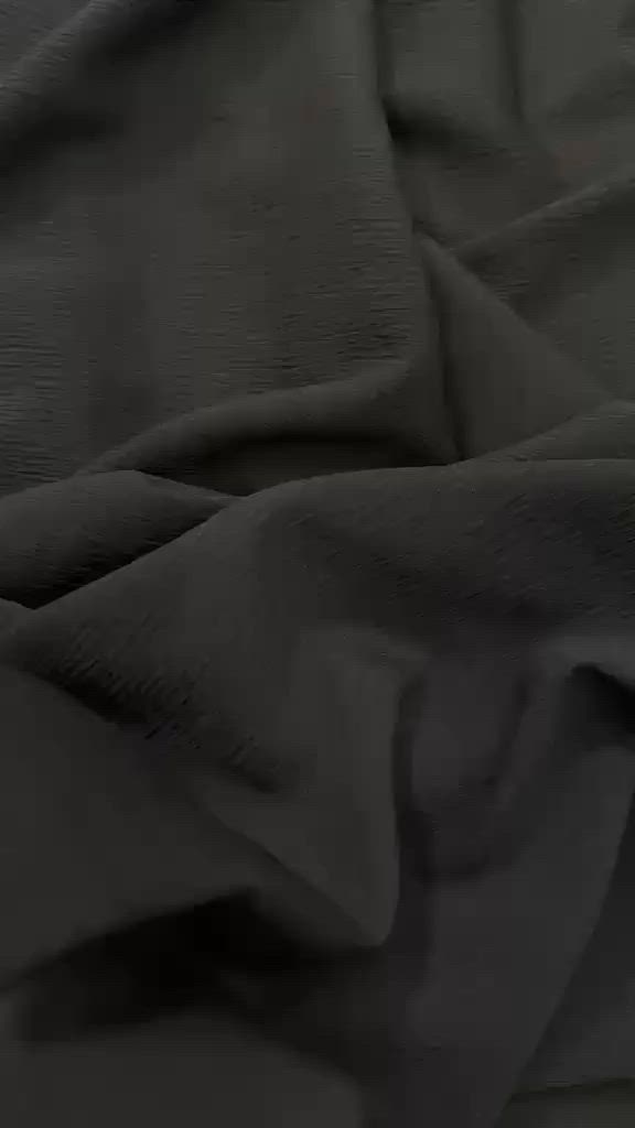 السلام عليكم قماش عه زي + عابا موجود عندى توصيل 
وه تساب ***********
***********فقد جملة 💐
