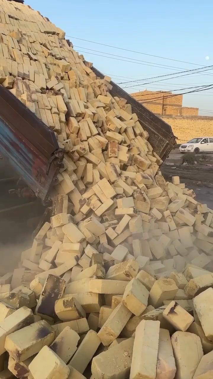***********
ألى اهالي الناصرية الكرام يتوفر لدينا طابوق الاصلاح قوه ونضافه وقالب حلو العدد 4000واصل الى جميع أقضية ونواحي وجميع مناطق الناصرية بأنسب الاسعار للتواصل والاستفسار رقمي *********** واتساب***********
