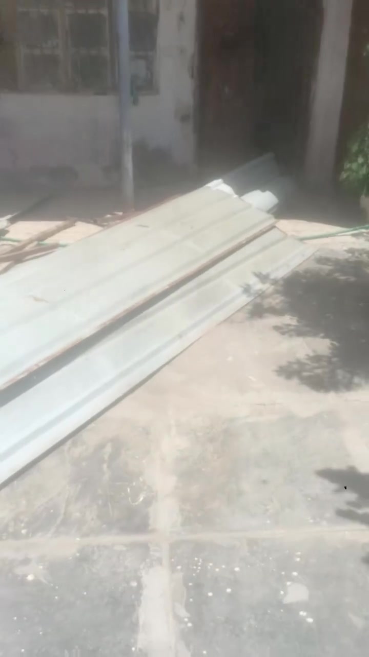 بيع مستعجل حديد+جنكو مال قمريات عدد 3مفتوحات وحده 4×4 والثانيه 2×6والثالثه2×4 بسعر مناسب  ***********
