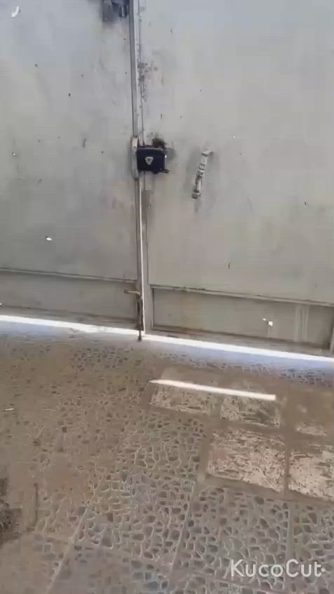 الايجار

الشهداء قرب الشمري 

300 متر تبليط ع ساحة ركن 

 غرفتين نوم

450  شامل الماء والكهرباء

‭***********‬
