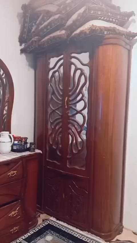 غرفه نوم تسكام عراقي اي نقص مابيها بيع مستعجل تواصل ***********نقل وشد موجود
