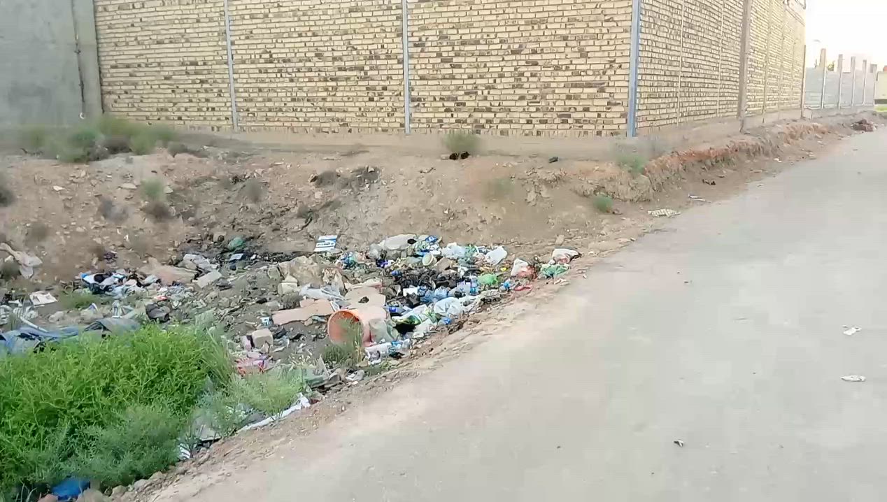 عرصه للبيع مساحه 260تربط على شارعين قرب شارع العام عباسيه حريه الشراي يتصل ***********

