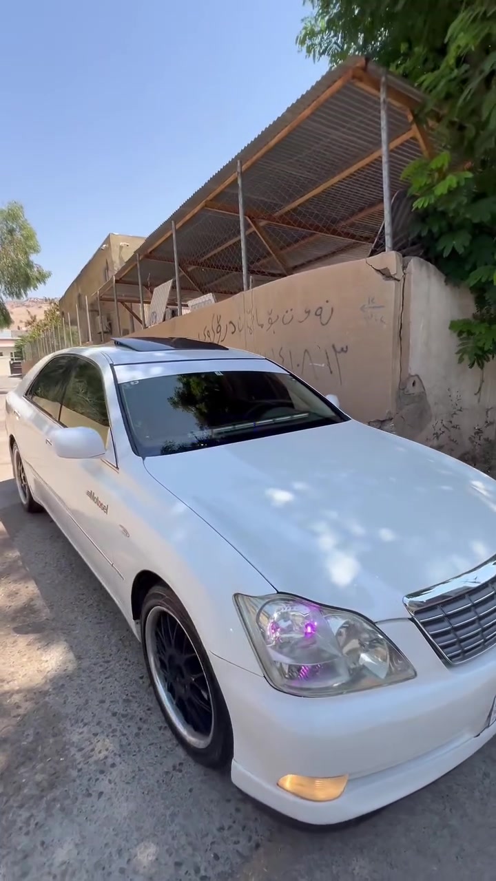 شاهینە ڕۆیاڵ بڕاوە 
182گەورە بە گەورەبێ دوکەڵ
بێ دەعم بێ لێدراو 
2006بەسمەڕەساسی 
کامل مەسرەف ڕۆنی گێڕومەکینە
چوار دەبڵی لۆک
سێرفسی عام 
سپۆرتی دواو پێشو سەر سنوقو 
سەر جام بەستراوە 
ژ/م***********

ئەدمین❤️
