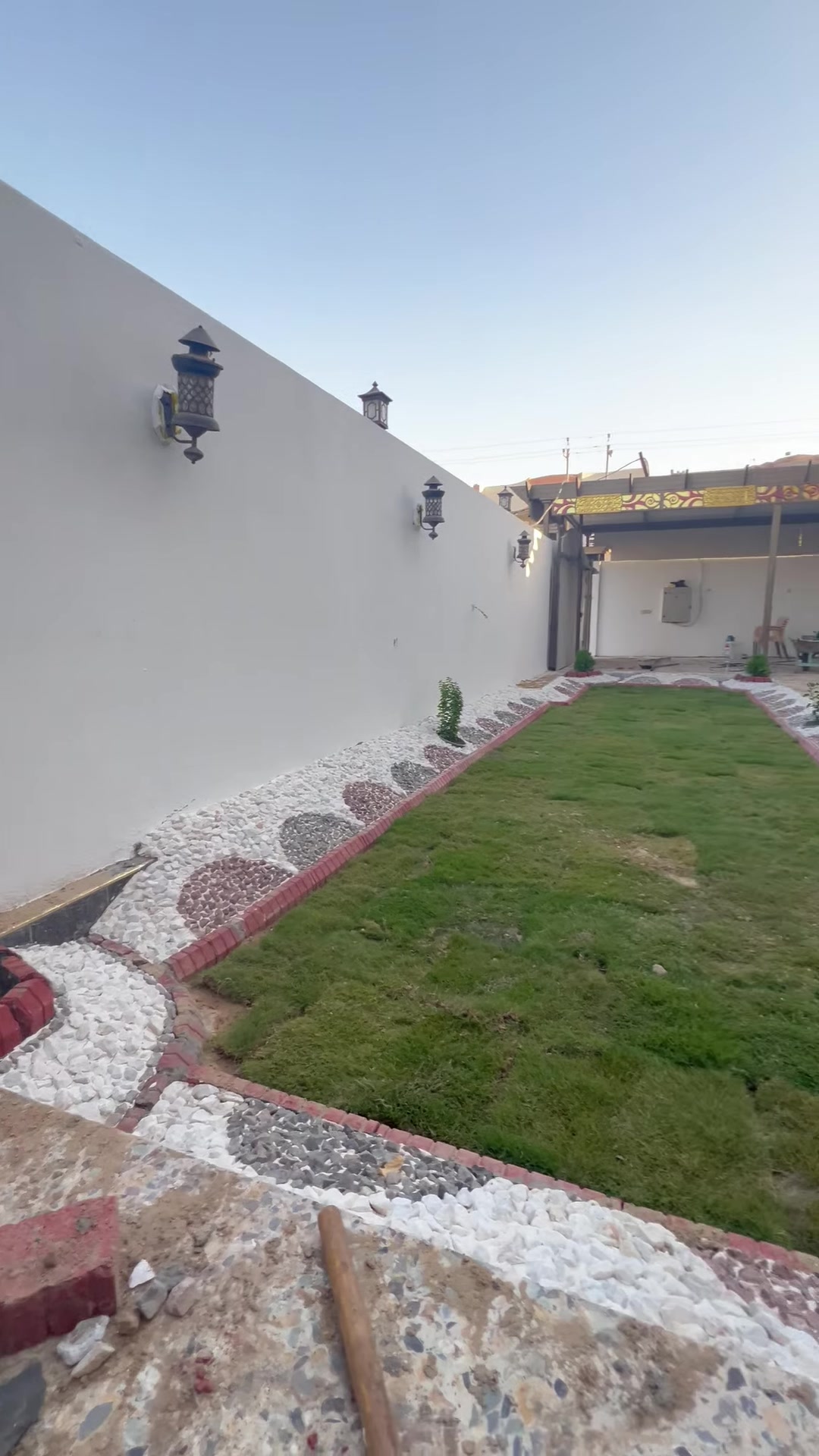 مع بدايه الموسم
شغلي اليوم الثلاثاء😍
وليد للديكورات 
***********
🍃مستـعدون🍂 ، لـترتيب🐦 الحدائق المنزلية 🏘️
(وزراعة النباتات، 🌱والازهار، 🌻وقص الثيل.🌾🌾ونصب النافورات) 
وعمل الديكورات والتصاميم،الحديثة للحدائق،، بواسطة الاحجار الملونة
