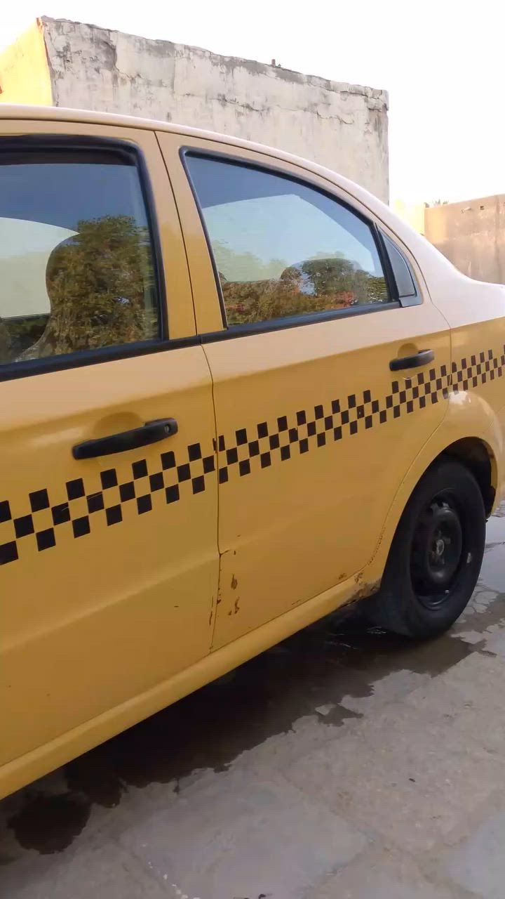 سلام عليكم سياره افيو للبيع مكينه وكير وحداديه وتخم تاير سياره ما مطلوبه وسنويه بسمي حره بيه ملاحضات قليلئ العنوان الديوانية قضاء غماس 
***********
