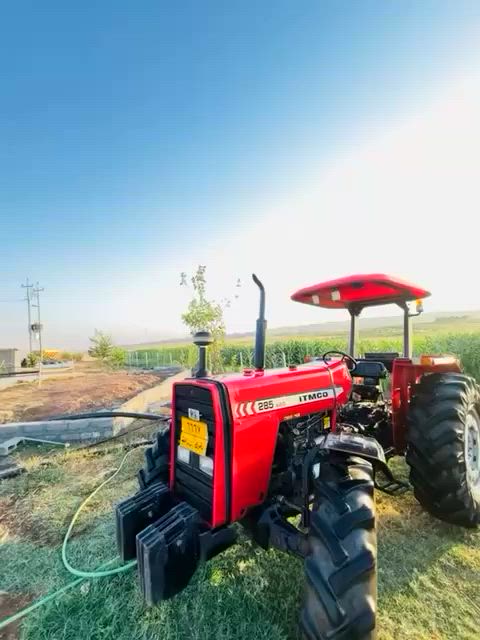 تەرکتەر ئیرانی 285مودیل 2019گیرا مەکینە ئاکسل بەشەرت مەکینە نەکراوەتەوە
***********
