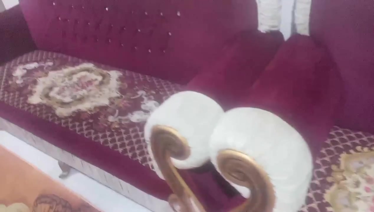 تخم ملكي نضيف مابي ضرر هوه طبلاته٤٠٠بي مجال***********
