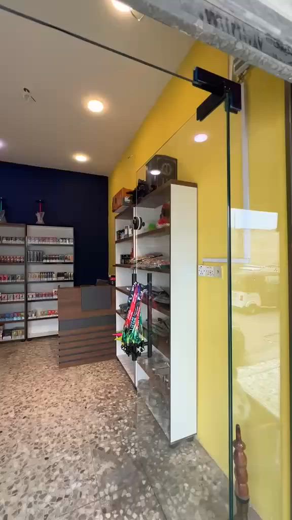 السلام عليكم ورحمة الله
محل اراكيل للبيع

الموقع:الشعب شارع عدن خلف سوق شلال قرب العياده الشعبيه 

السبب:ظروف خاصه وعدم التفرغ له

المحل يحتوي على بيج ورقم وهاتف خاص به

الرقم:***********
