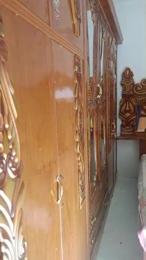 السلام عليكم غرفة نوم صاج عراقي نضيفه 6 ملحق جربايه يصير دمج ثنين مكاني بغداد السعر 65 تفصال مفصلها ليحب يراسني هاذه رقمي ***********
