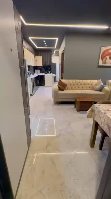 🏡✨ فرصة مميزة للإيجار في المنصور - حي المتنبي ✨🏡
📍 شقة مودرن - طابق أول
📐 المساحة: 150 متر

تتكون من:
🔹 غرفتين نوم
🔹 صالة واسعة
🔹 خدمات كاملة
🔹 مدخلين للشقة

✅ موقع مميز جداً
✅ تصلح للسكن 
✅ مصعد 24 ساعة

💰 الإيجار: 900 دولار شهرياً

للاستفسار والتواصل;***********
