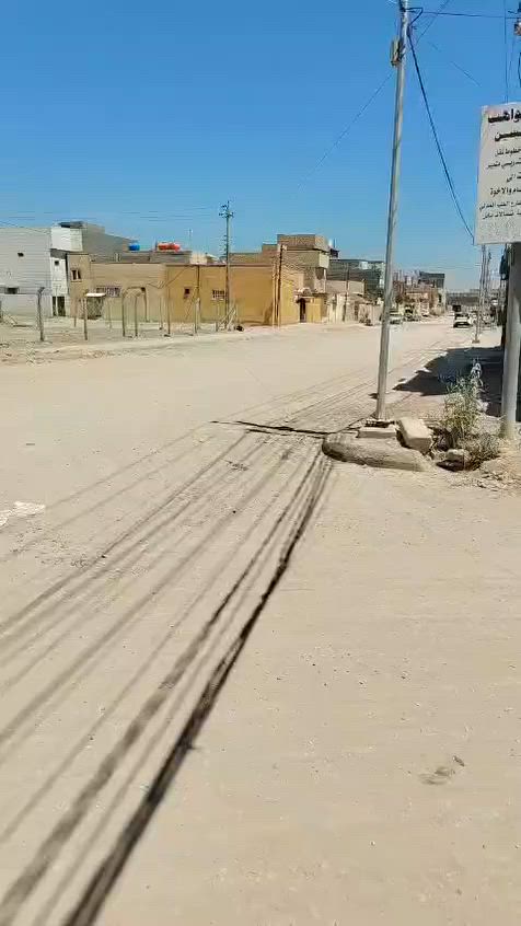 تحيه طيبه للبيع دار ملك صرف المالك شخص واحد المساحه 200 م  السعر وباقي التفاصيل خاص علما السعر مناسب جدا مقارنه بأسعار المنطقه  ***********
