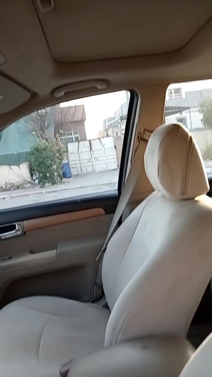 للبيع موهافي موديل  2013 ابيض خليجي بدون حادث محرك 3800 سيارة نظيفة كير محرك تبريد سيارة فول سلايد بصمة كشنات كهرباء السعر 150 $ مكان السيارة اربيل رقم ربيل جديد للاتصال ***********  ابو اية بي وات ساب رجاء الموشراي لا يعلق .... @
