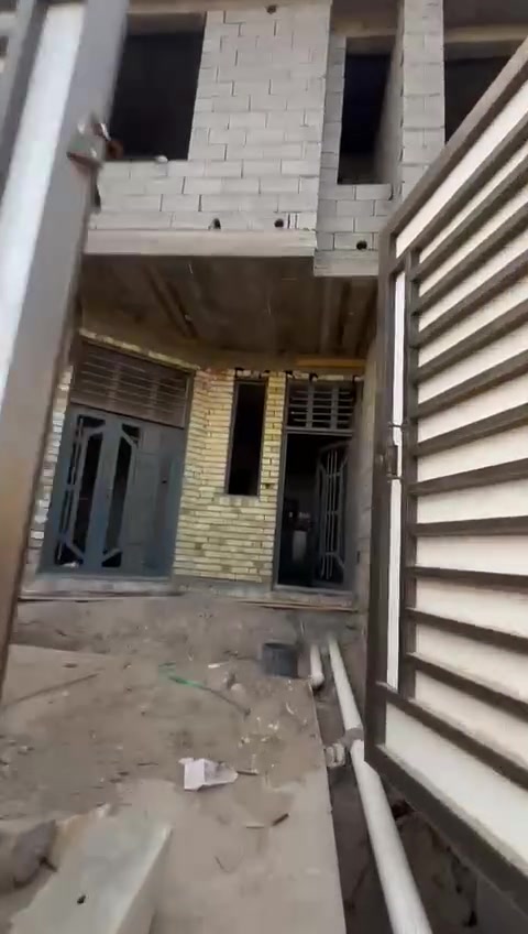 المساحه 180
طابو زراعي 25 

الواجهه 7ونص 

النزال 24

الشارع 10بصف جامع حباب  الرضوان 

شارع 60خلف مستشفي الحميات السكه القطار منطقة البوهزيم

بالبدايه ***********
