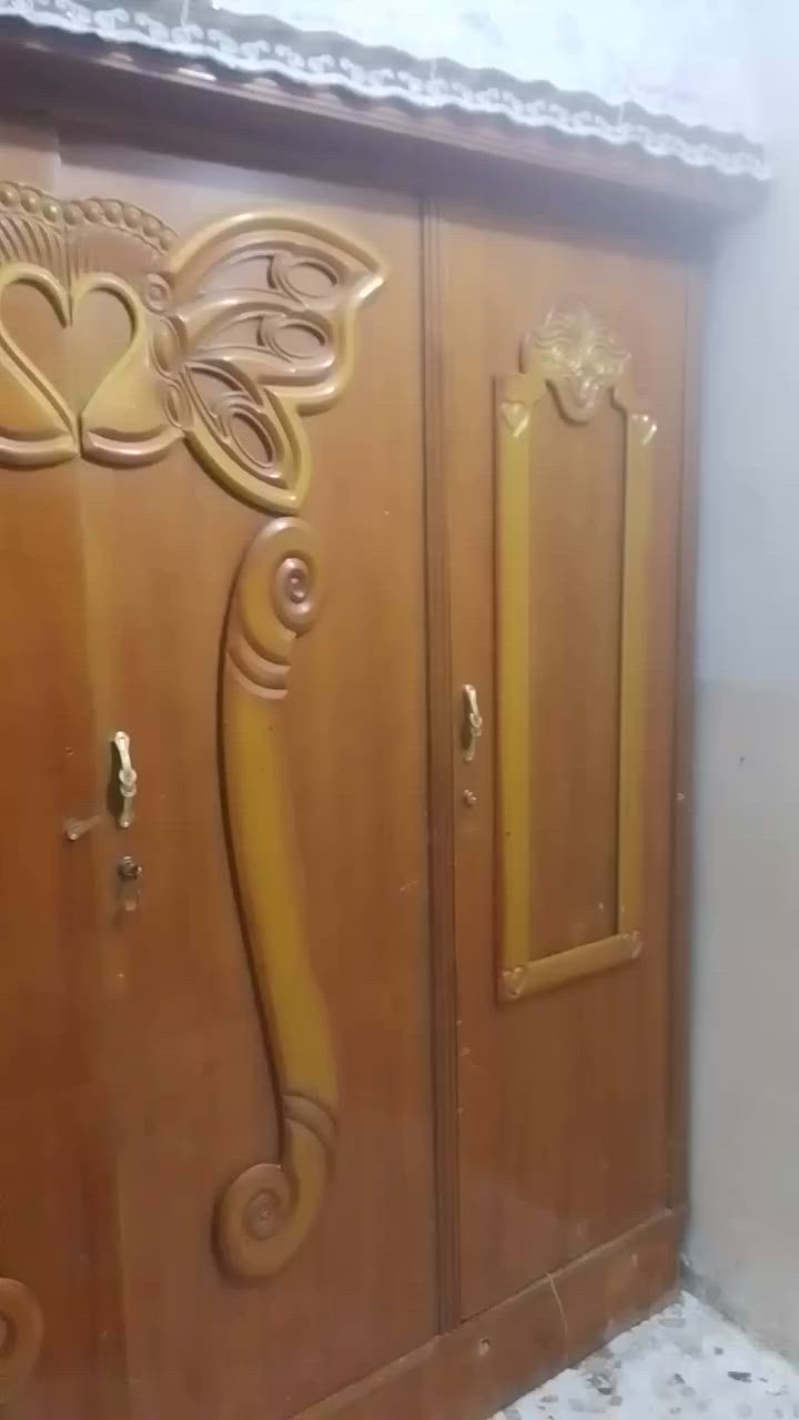 سلام عليكم عندي كنتور ابو6 بوفيه وكنتور ابو 2 للبيع وسعر مناسب ***********بي واتساب
