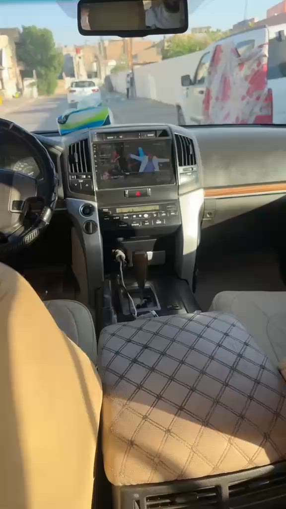 السلام عليكم سيارة جكسارا للبيع ٦سلندر موديل ٢٠١١ محدثة ٢٠٢١ سيارة نظيفة مصبوغة عام السعر ٢٥٠ وبيها مجال غير متواجد على الفيس اتصال فقط ***********
