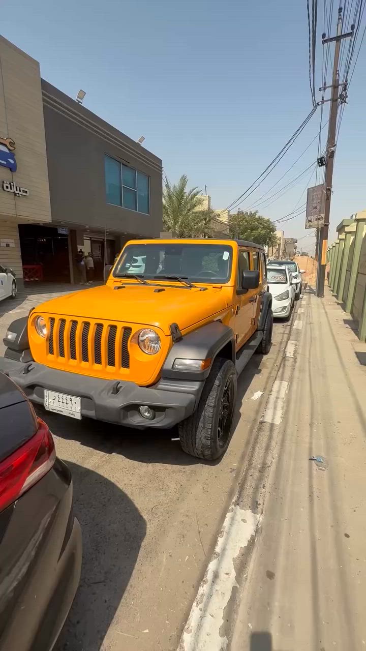 جيب رانكلر سبورت ان لمتدت
موديل ٢٠١٨ امريكي 
لون مميز 
ورقم شبه مميز
السياره جديده ونظيفه ومال بنيه يعني استعمال بيت 
ماشية ٦٢ الف ميل 
مكان بغداد / الكرادة
للاستفسار الاتصال على الرقم 

‭***********‬
