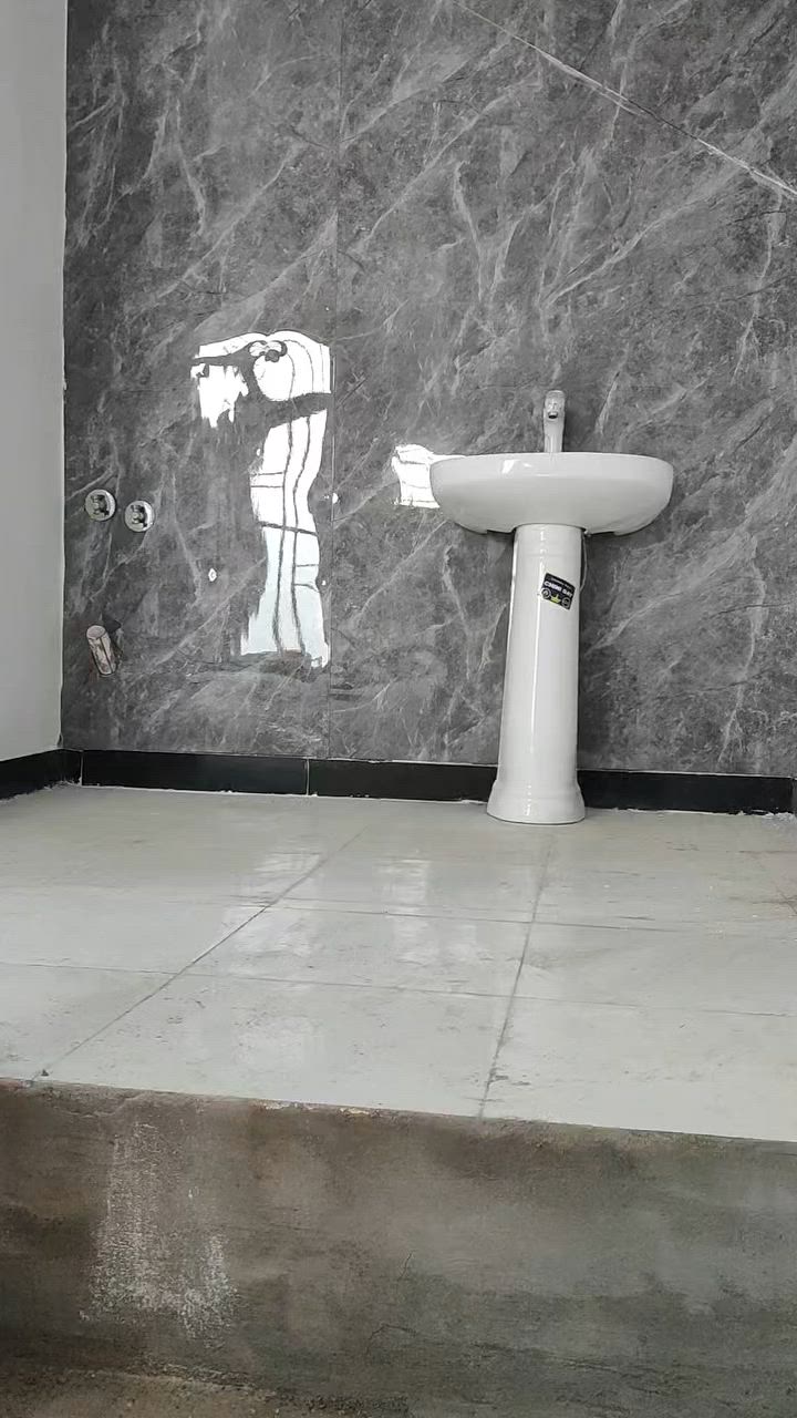 سلام عليكم شقه للايجار مساحه ٧٥ مكانها خلف مستشفى الأورام  تفاصيل اكثر الاتصال
***********
