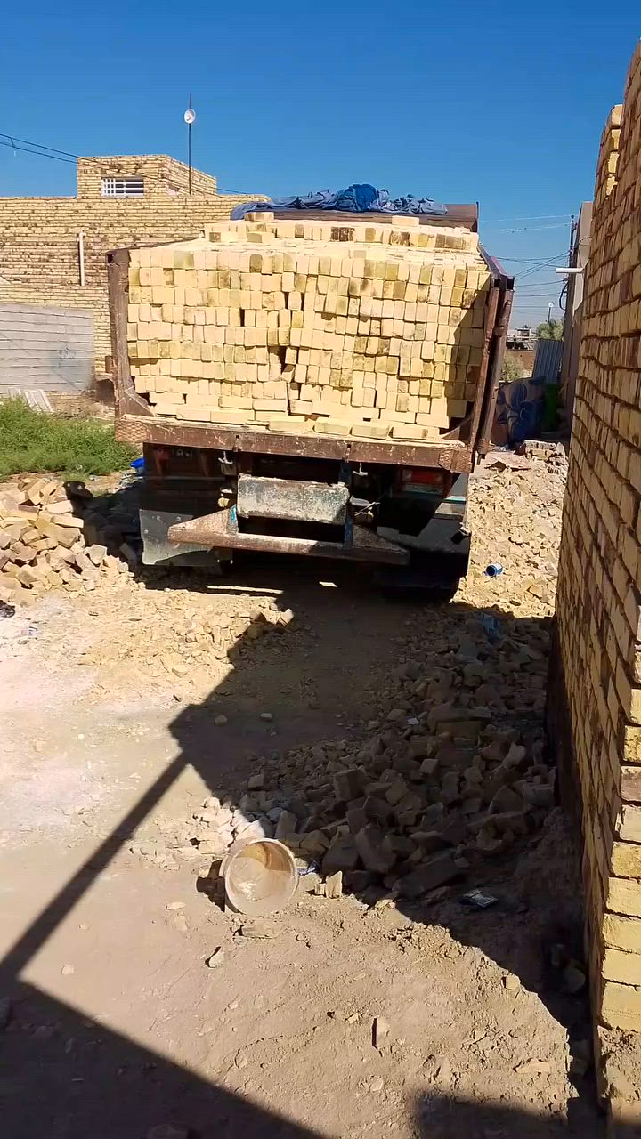 سلام عليكم يتوفر طابوق مجمع الطابو العدد 4000 
الاتصال على الرقم ***********

