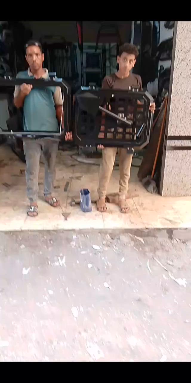 انتظروا الفريم ده لكل انواع العربيات


**إذا كنت صاحب هذا الإعلان وتريد حذفه لأي سبب، رجاءا أرسل رسالة إلى الدعم الفني**