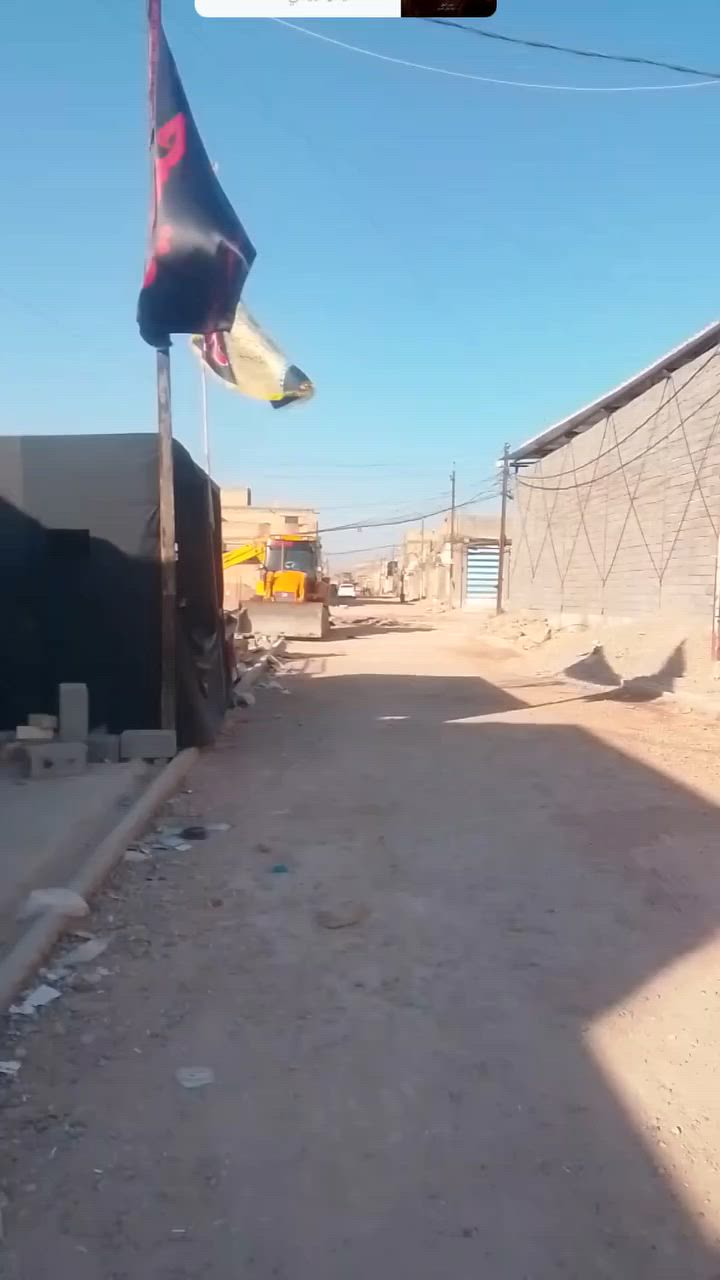 بيت البيع خضراء الدسيم قرب عله شارع فرع مقبيل موالد  مساحه البيت 100 متر بيت كمل فول شغل درجه واله الله شهد رابع بيت عله شارع عام خدمات كمله ماء مجاري رصيف تبليط هاي اليام كهرباء ***********سعر البيت 55بيه مجال بصيط
