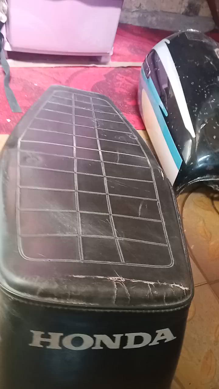 تانكي وكشن وراصطه للبيع مكاني  ديوانيه عفك   ولوتي طلع كبل


**إذا كنت صاحب هذا الإعلان وتريد حذفه لأي سبب، رجاءا أرسل رسالة إلى الدعم الفني**