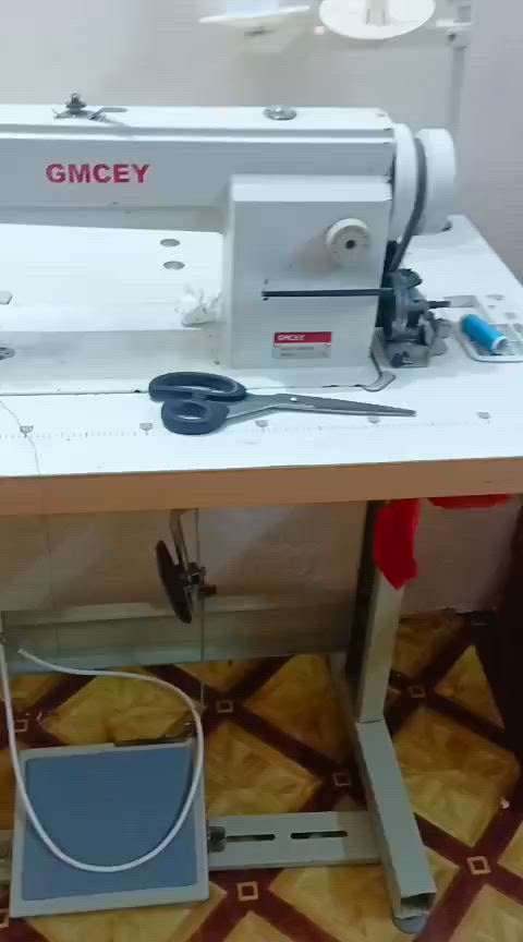 مكينة خياطه للبيع سعرها ٢٢٥ يردونها وبيها مجال
اشتروها وماعرفو لها


**إذا كنت صاحب هذا الإعلان وتريد حذفه لأي سبب، رجاءا أرسل رسالة إلى الدعم الفني**