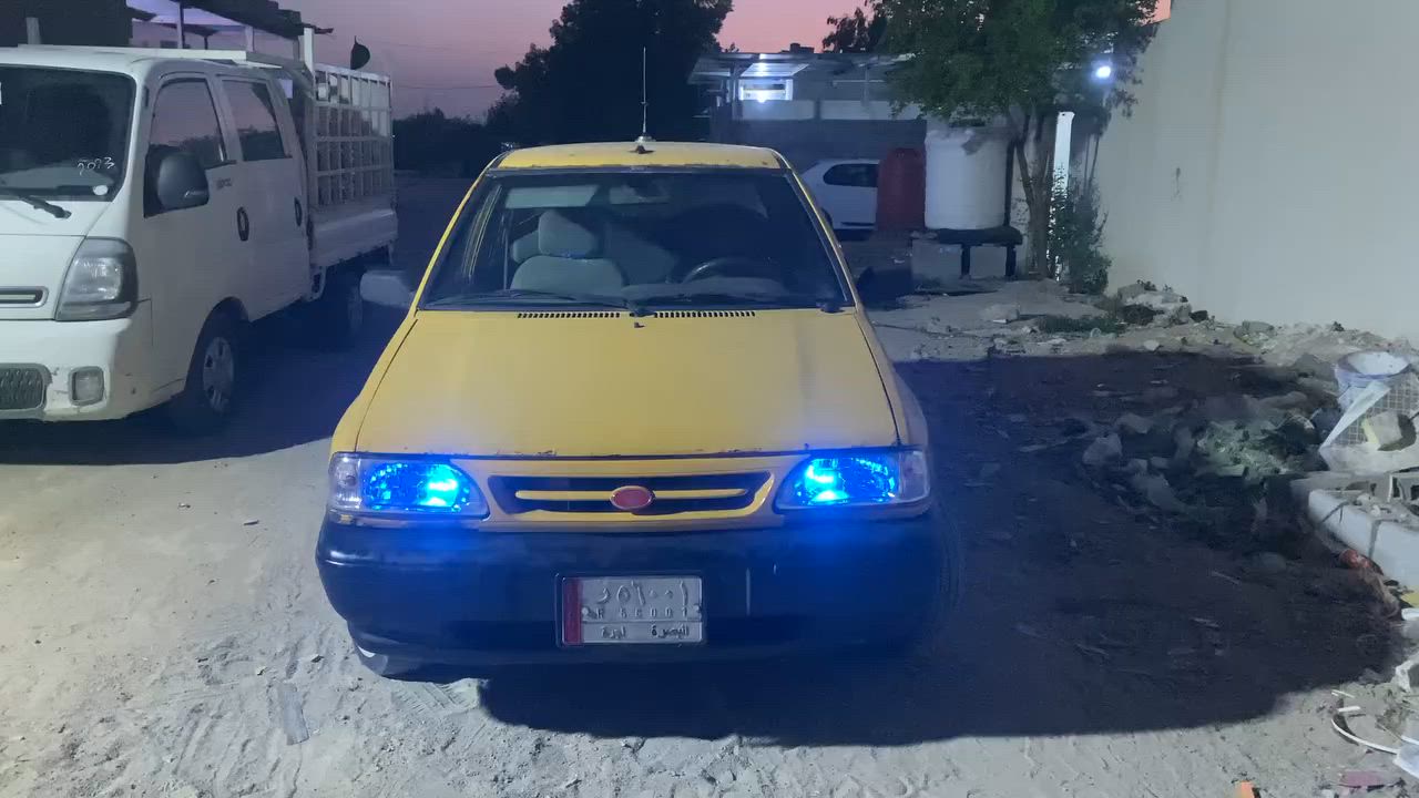سلام عليكم
سايبه موديل( 14 ) للبيع
( مكينه وكير ) كفاله
بدون ضربه 
منضومة تبريد ب باكيت 
تبريد ثلج❄️ شرط
كهربأئيات كلها شغاله ماكو شي مايشتغل 
منضومة زنون عالي ناصي 
سنتر لوك اربع بيبان كلها شغاله 
دواخل جدد 
حداديه جديده 
سياره بلاديه وجديده 
راعيها يريد تحويل 
تحويل ثاني يوم 
تخم تايرات توه شادهن 
كيج حماوه وبانزين كلها شغاله 

السعر ( 24 ) وبيها مجال بسيط 
رقم الهاتف ( *********** )
عنواني ( البصره الزبير الشعيبه )
 الياخذها مايذب عليها ربع

