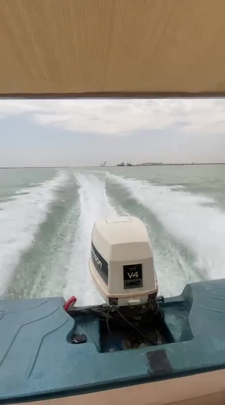سلام عليكم زورق نوع جكمت محرك 140 جديد شرط فحص دوشمه وكهربائيات جديدة زوارق جاهز من كلشي سعر55 $بي مجال اتصل وتساب وتدلل ***********
