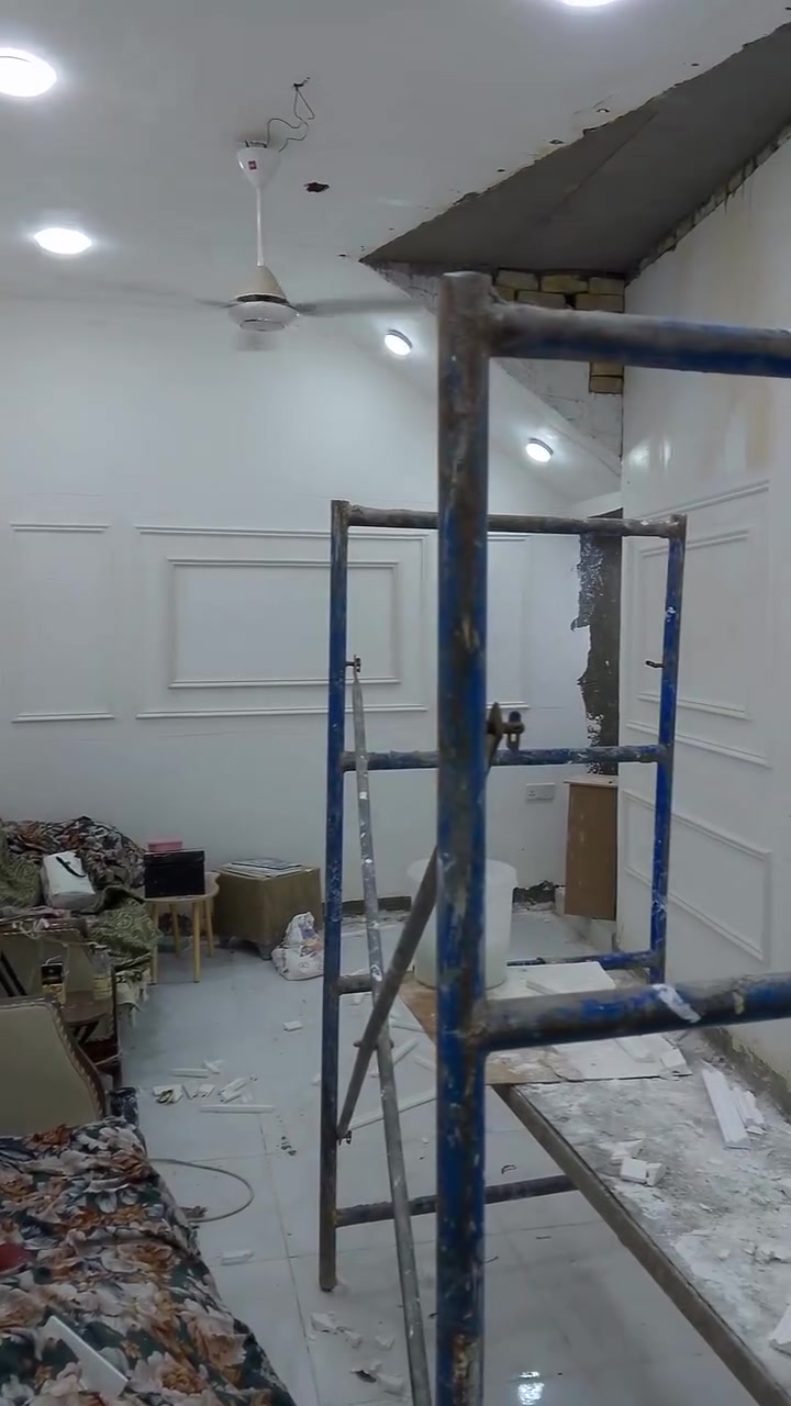 اصباغ والديكور هادي الصباغ ***********
