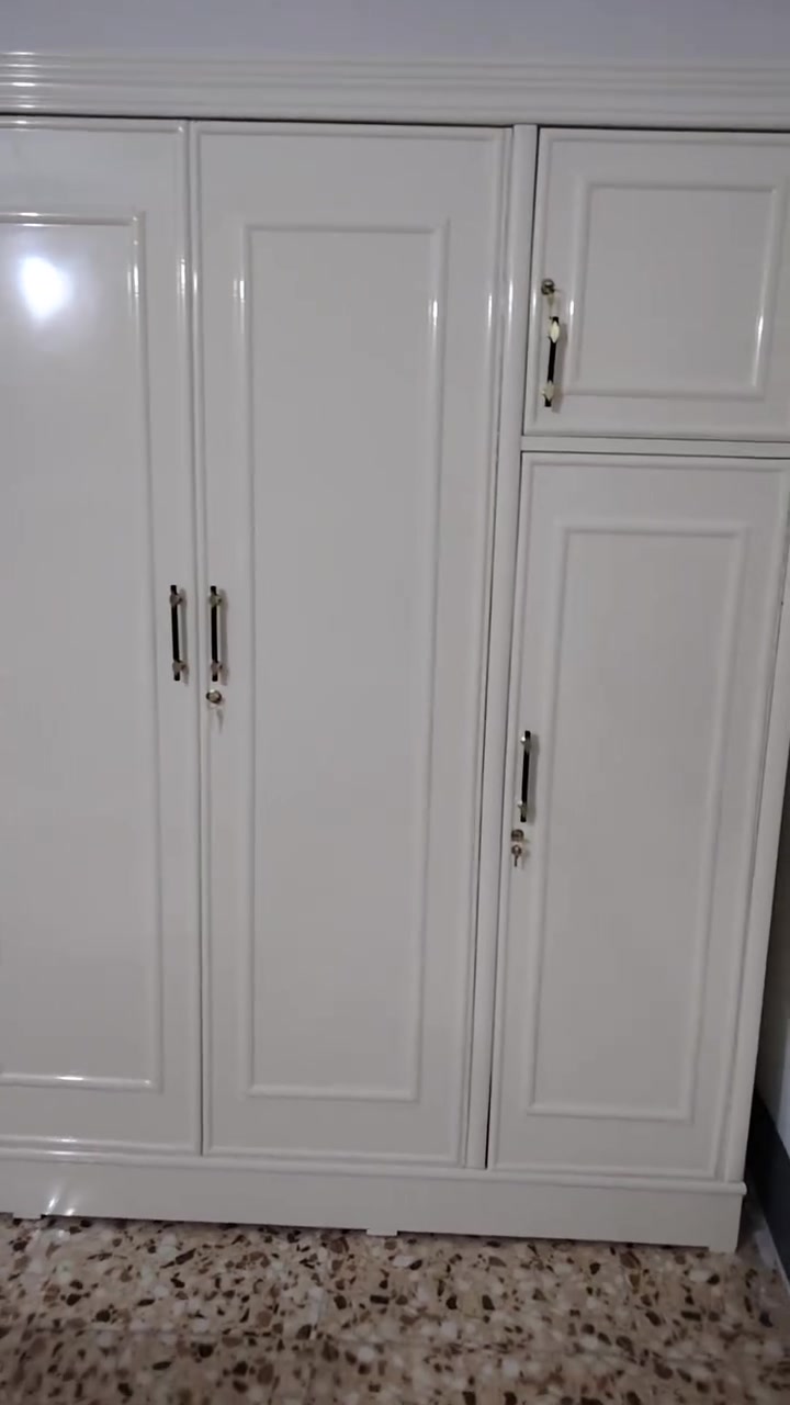 معمل ونجاره ماهر النجار عمل عراقي وتصميم تركي تكمه وحسب الطلب مع ضمان شد وفتح ضمان 
وصبغ يكون حراري درجه اولى
📍 ديالى دلي عباس شارع شروين مقابل منتزه ☎️*********** 🔨 #ديالى 
#دلي_عباس_المنصوريه #اثاث_فاخر
#شهربان #سراجق
