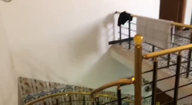 بيت 206 للبيع ثلاث غرف نوم الواجها 12 الموقع جزيرة بغداد السياحية. كميرة زراعي سند 25 
***********