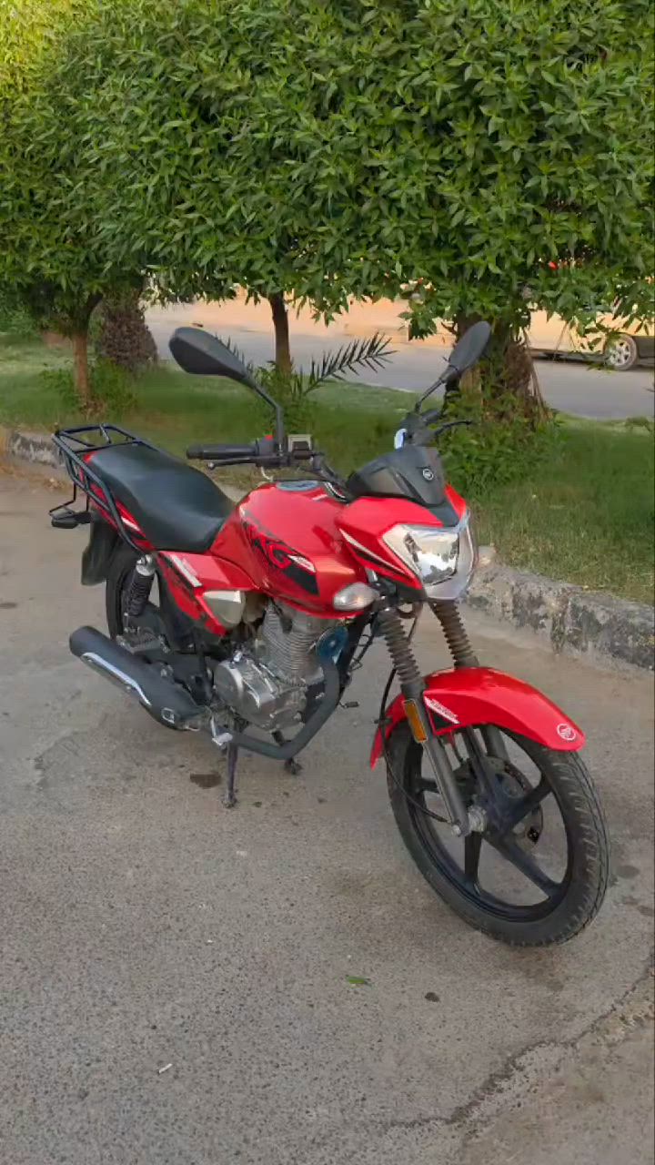 السلام عليكم 
شباب الدراجه بدون رقم 
موديل 21
ار كي محرك 150
السعر 10 ورقه 
معرض عراق بايكرز 
***********
بغداد الشعب يم الاسواق
