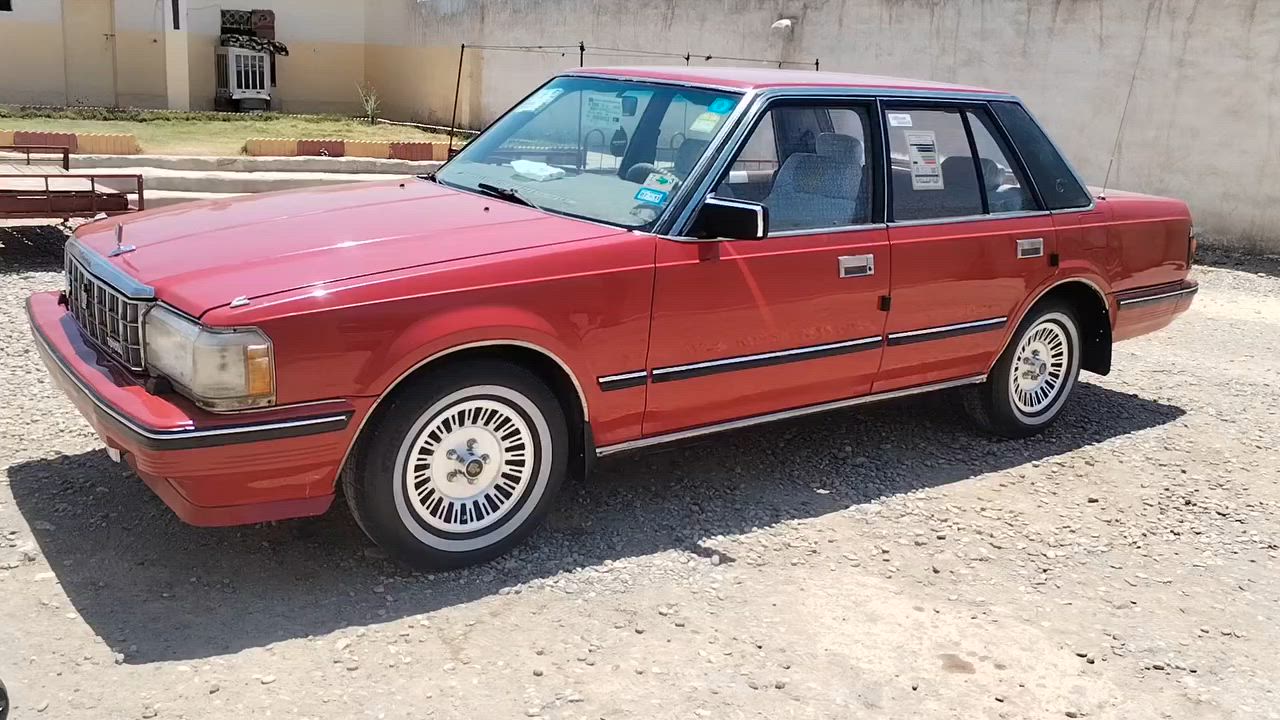 السلام عليكم للبيع سوبر موديل 85 رقم نينوى انكليزي بسمي سنويا لل31 محرك ونجي تبريد شغال صبق جمالي بدون ضرر شرط التحويل السعر 45 بيها مجال مكان السيارا موصل جانب اليمن الستفسار علا هاذا الرقم ***********//***********
