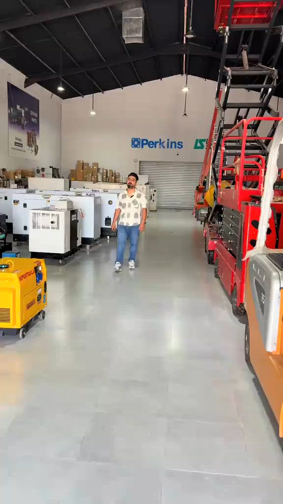 🔥 عرض قوي ومحدود 🔥   أفخم أنواع المولدات الكهربائية الأمريكية 🇺🇸   💪 POWER LINE – PL15000 SE   💚💚💚💚💚 جودة عالية وأداء جبّار 🔹 القدرة: 17.5 كيفي   🔹 الأمبير: 70 أمبير   🔹 60 أمبير صافي حمل على الجوزة   🔹 يشغّل 3 سبلت (2 طن) + جميع أجهزة المنزل بكل راحة   ⚙️ المواصفات:   🔸 محرك كاز قوي وعملي   🔸 دبل كاتم – صوت هادئ جداً 🔇   🔸 نظام صالنصات خارج الكاتم 📳   🔸 شاشة ذكية (فولت + هيرتز + ساعات تشغيل)   🔸 شاشة عرض أعطال   🔸 إطفاء ذاتي للحماية   🔸 نوع التوليد: دبدوب 🧸 (تحمل عالي)   🔸 حجم مثالي: 18 سم داخلي / 32 سم خارجي   💰 السعر: 4,000,000 دينار فقط   ✅ أمريكي أصلي 100%   ✅ ضمان ملف نحاس كامل   ✅ قطع غيار أصلية متوفرة   ✅ صيانة مستمرة وخدمة مضمونة 🛠   📌 كل مولد مفحوص ومجرب قبل التسليم   📍 معرض المرتجى   بغداد – ساحة الوثبة / سيد سلطان علي   📞 ***********   📲 واتساب:   https://wa.me/message/CHJYX6IJYQJXC1   🚀 لا تضيع الفرصة – الكمية محدودة والسحب سريع!   #مولدات #بور_لاين #مولدات_كهرباء #بغداد #العراق 
