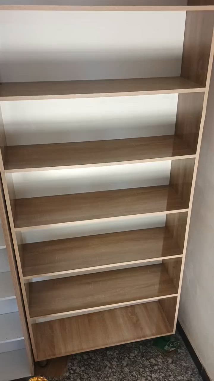 فاترينا للبيع بغداد الدوره 
عدد  1
الطول 250cm
العرض 100cm
العمق 30cm
عدد  2
الطول 250cm
العرض 80cm 
العمق    20cm


**إذا كنت صاحب هذا الإعلان وتريد حذفه لأي سبب، رجاءا أرسل رسالة إلى الدعم الفني**