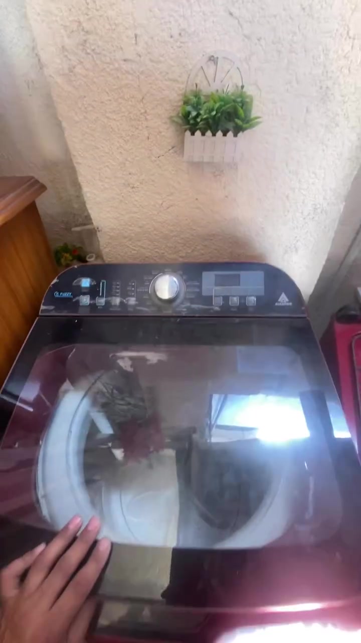 السلام عليكم للبيع استخدام شي قليل السعر 200بغداد الدوره***********
