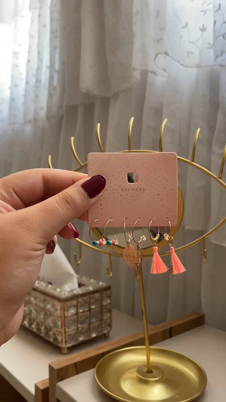 جميع قطع الاكسسوارات القطعه بالف فقطططط


**إذا كنت صاحب هذا الإعلان وتريد حذفه لأي سبب، رجاءا أرسل رسالة إلى الدعم الفني**