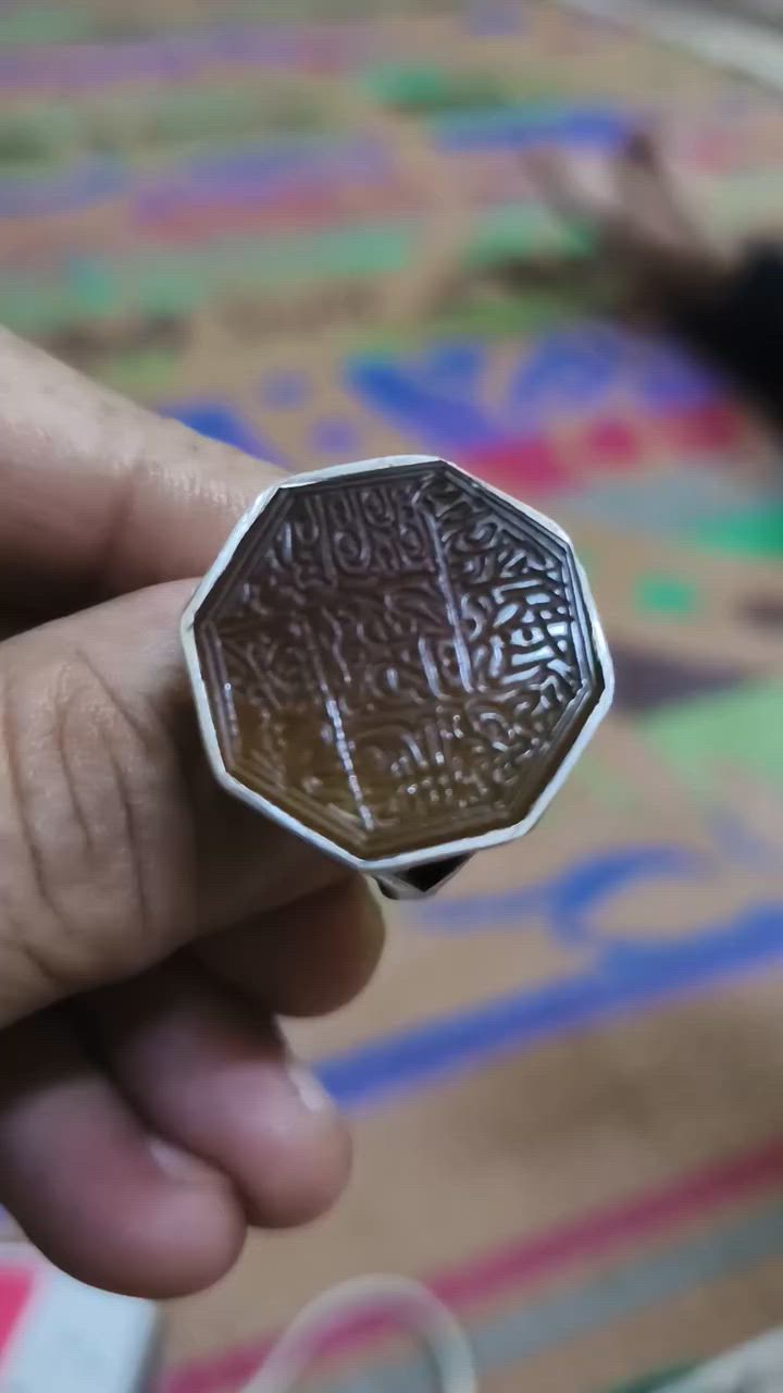 السلام عليكم من رخصة الادمن محبس قديم فضه عراقية وزن ثقيل عقيق منقوش
صياغه يدويه قياس ٢٠ أو ٢١ للبيع مكاني بغداد البلديات الشراي يجي خاص ويدلل


**إذا كنت صاحب هذا الإعلان وتريد حذفه لأي سبب، رجاءا أرسل رسالة إلى الدعم الفني**