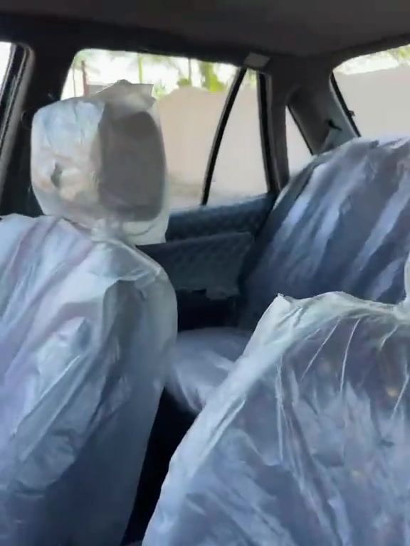 السلام عليكم..
برنس اوتوماتيك موديل 94 نقصها بس التبريد كير ونجي تايرات جدد كشر مثل ما موضح بالصور بسمي داخلها جديد ما تصرف عليها بس تبريد يعني غاز وكمبريسر سعرها 38 وبيها مجال بسيط مكاني الكرمة ابراهيم بن علي قريب على التاجي وسبع البور والشعلة وأبو غريب لجماعة بغداد... الشراي يتصل على الرقم ***********
***********
