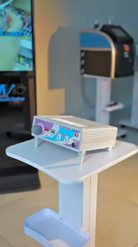 شركة الطب الحديث MHD 🏅
توفر لكم  جهاز الكوتري الهندي #Electrical_cautery   

Monopolar
Bipolar
 أحادي و ثنائي القطب 
بطاقة 100 watt 
قطع مع تخثر للدم  بدون نزيف 
يستخدم لإزالة الثاليل والاكياس المهبلية و الشامات و الأورام الصغيرة بدون اثار جانبية.
كما يستخدم مخدر موضعي على الجلد ليظهر جلدا جديدا
للتواصل والاستفسار ارسل رسالة او الاتصال على الأرقام 
*********** 

https://mhdplatform.com/
