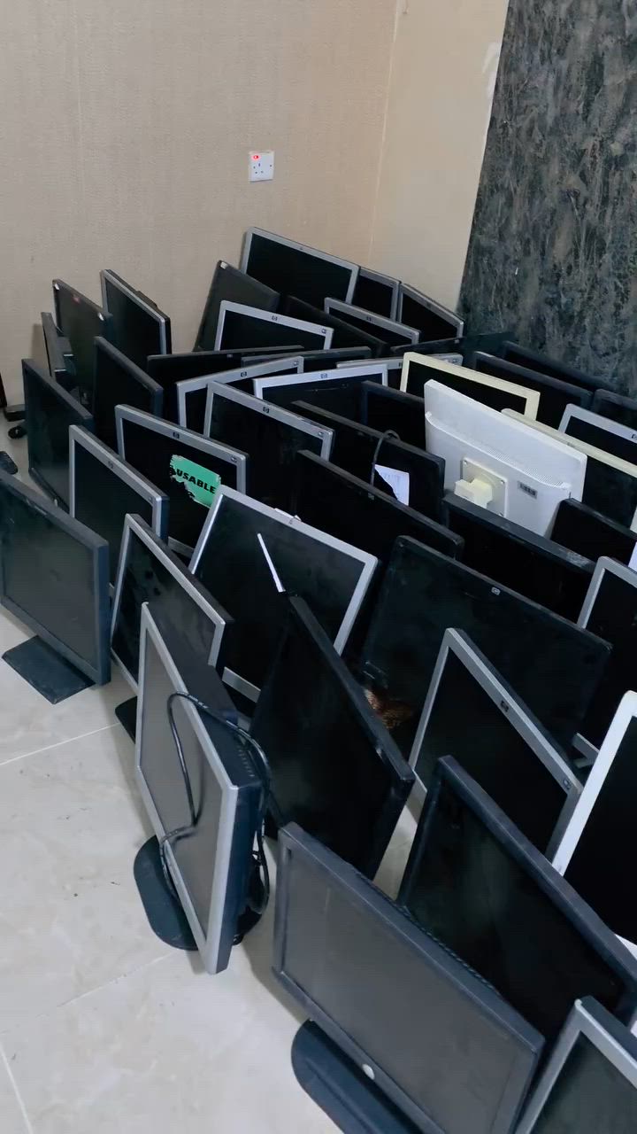 مۆنیتەر بە زەمان ٦٠ هێرتز بێ کێشە
سلاو برایان
حەجمی جیاواز
لە شاشە ١٧ تا ٢١ بە کامل ئەشیا و گەیاندنەوە ٢٠ هەزار
شاشە ٢٤ بە کامل ئەشیا و گەیاندنەوە ٣٠ هەزار
بە زەمان هەمووی بێ عەیب زەمانی ٧ ڕۆژ


**إذا كنت صاحب هذا الإعلان وتريد حذفه لأي سبب، رجاءا أرسل رسالة إلى الدعم الفني**