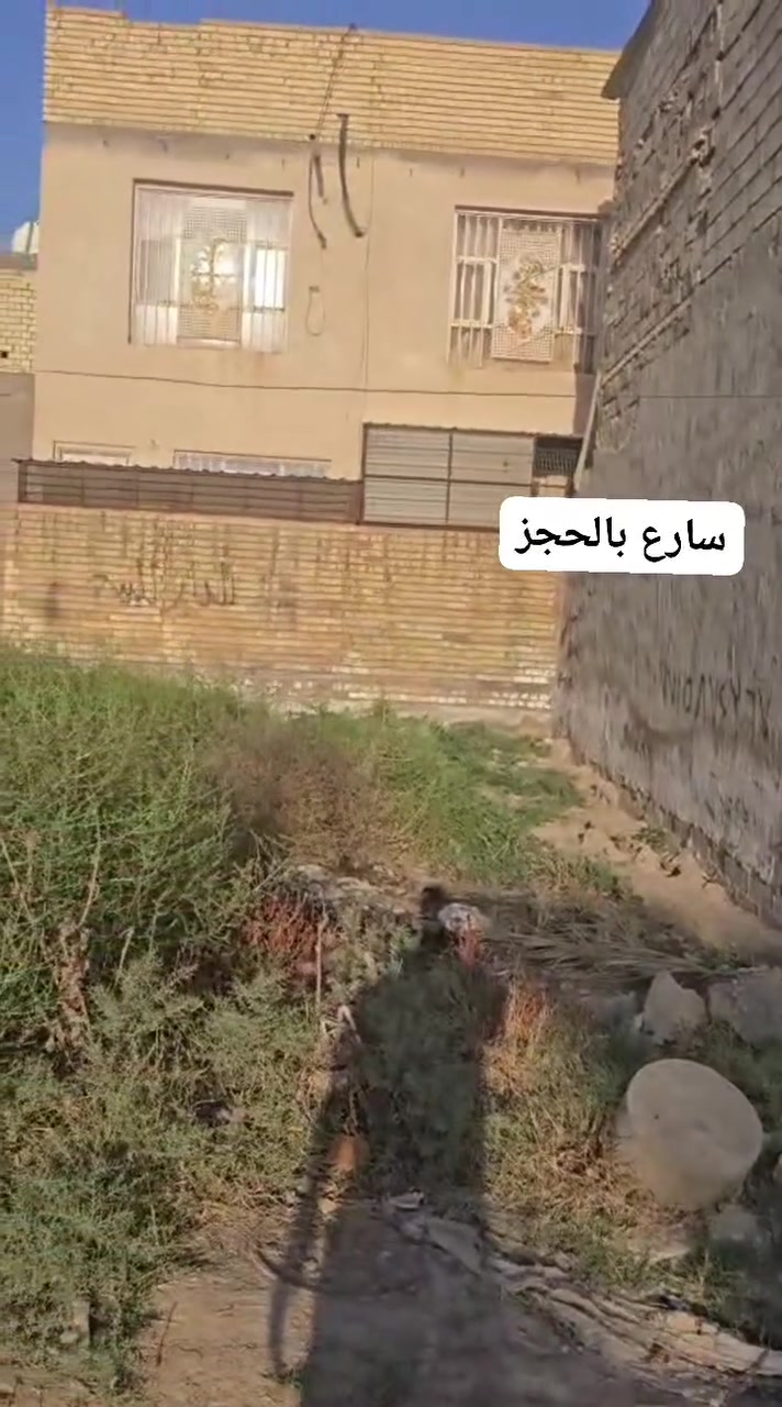 مكلف من صاحب القطعه
سلام عليكم 

قطعه ارض للبيع في الشعب السريدات القديمه قرب شارع 15

صاحب الارض موجود بيته قريب على الارض

نوع العقار زراعي سند 25 

مساحه الارض 66متر 

سعر الارض 15مليون

للاستفسار 

اتصل على

***********
