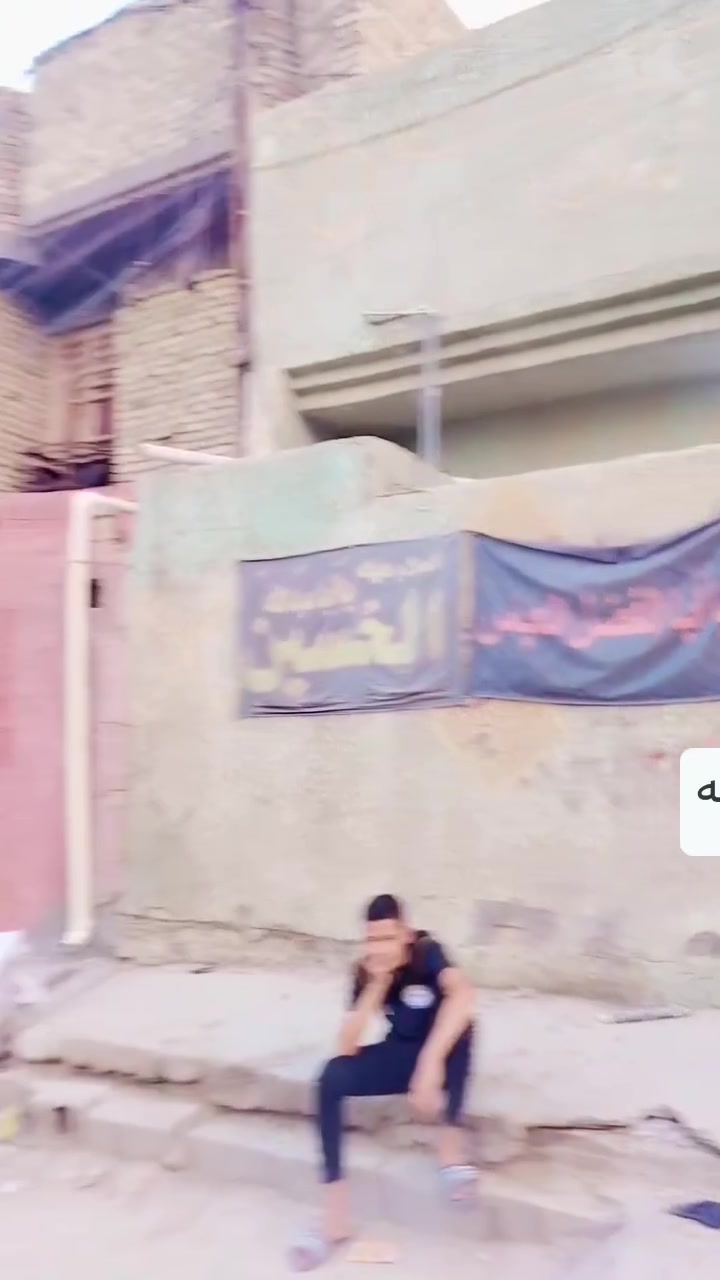 سلام عليكم بيت البيع مساحته 75متر حي زهراه لمية حبيبيه مسلح غرفتين واستقبال خدمات كامله *********** مكاتبه فقط حالين مجره 300 جاي يشتغلون تبليط

